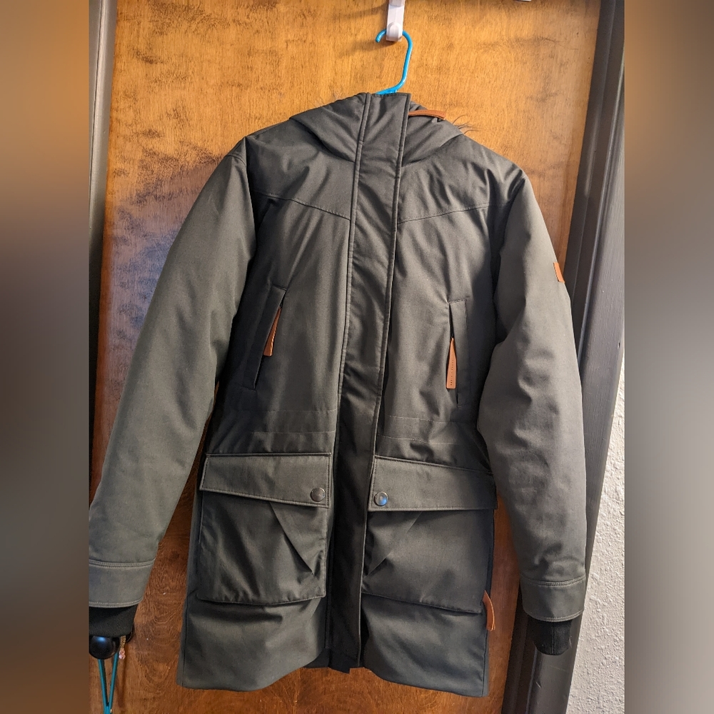 Basin Range long insulated jacket